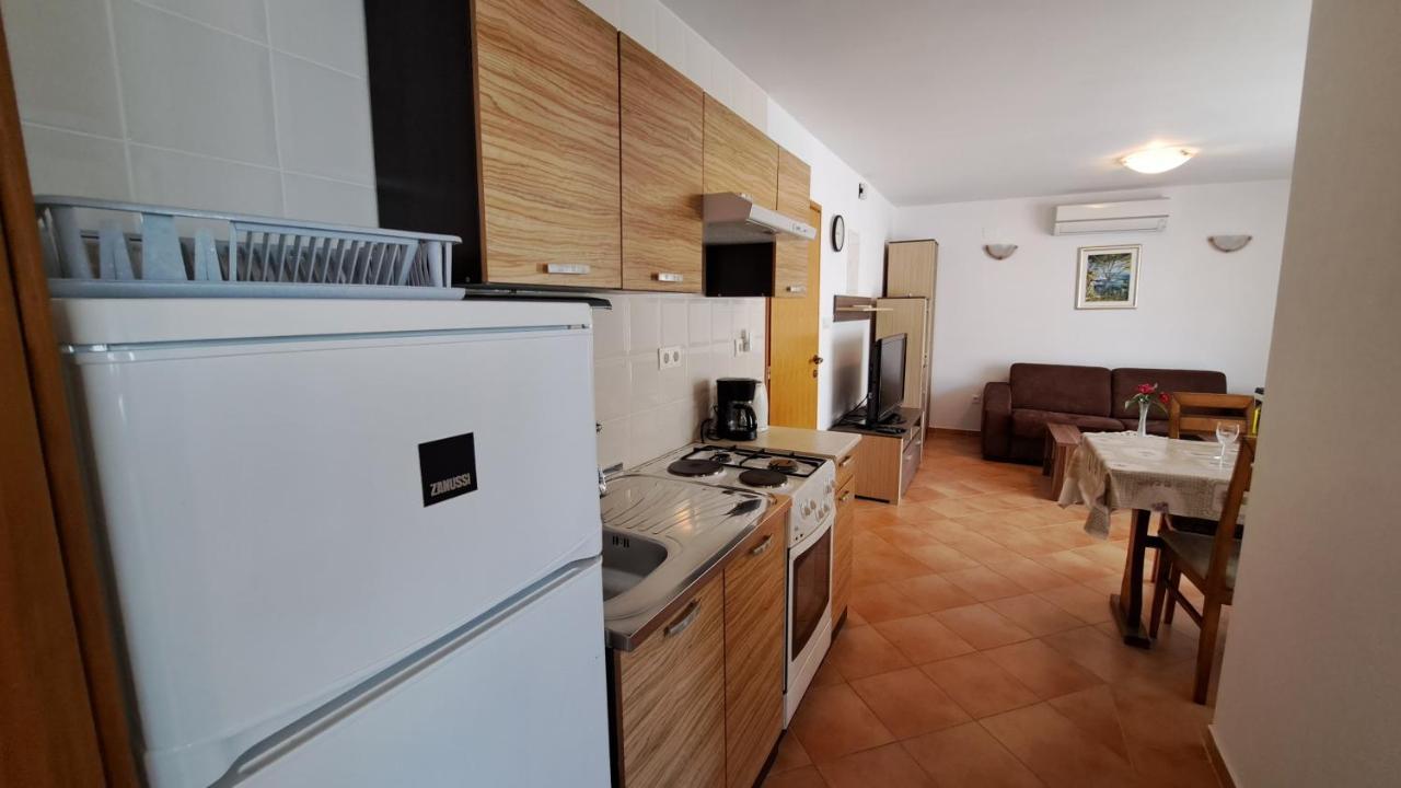 Cozy Apartments Baska Luaran gambar