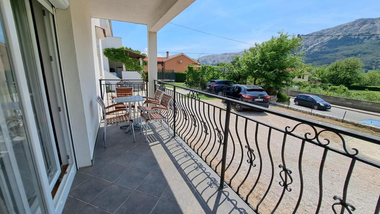 Cozy Apartments Baska Luaran gambar