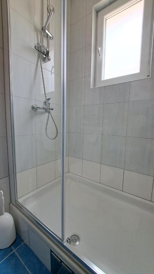 Cozy Apartments Baska Luaran gambar