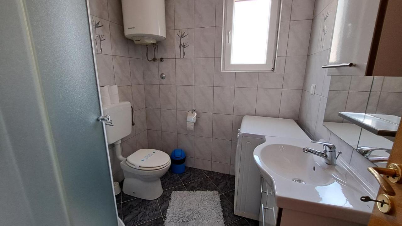 Cozy Apartments Baska Luaran gambar