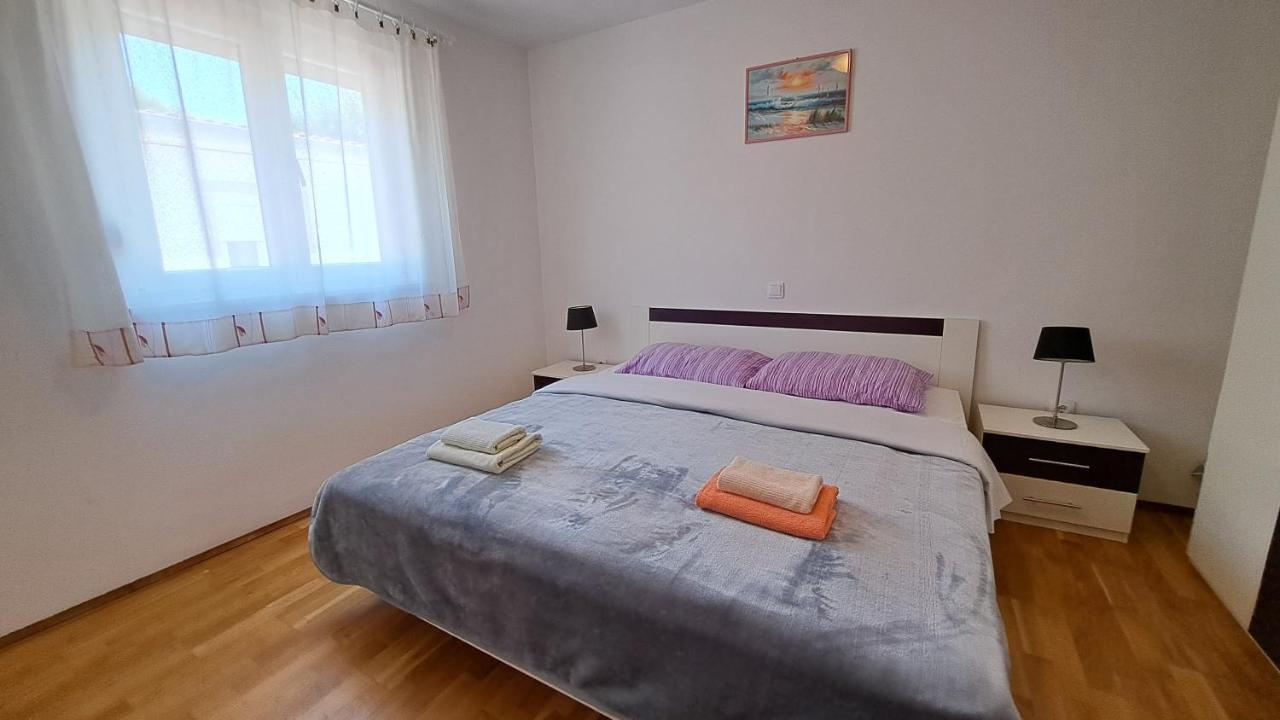 Cozy Apartments Baska Luaran gambar