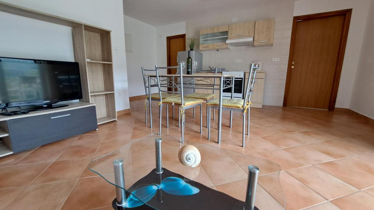 Cozy Apartments Baska Luaran gambar