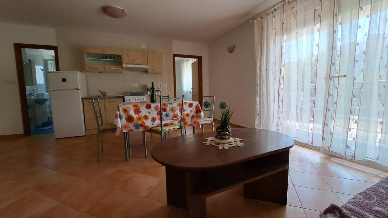 Cozy Apartments Baska Luaran gambar