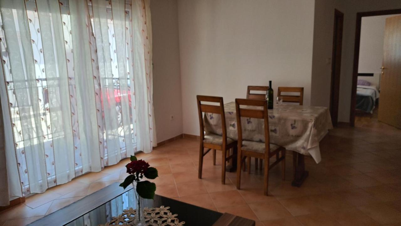 Cozy Apartments Baska Luaran gambar