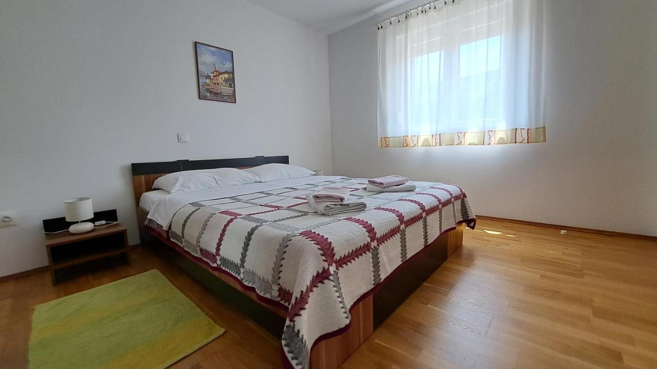 Cozy Apartments Baska Luaran gambar