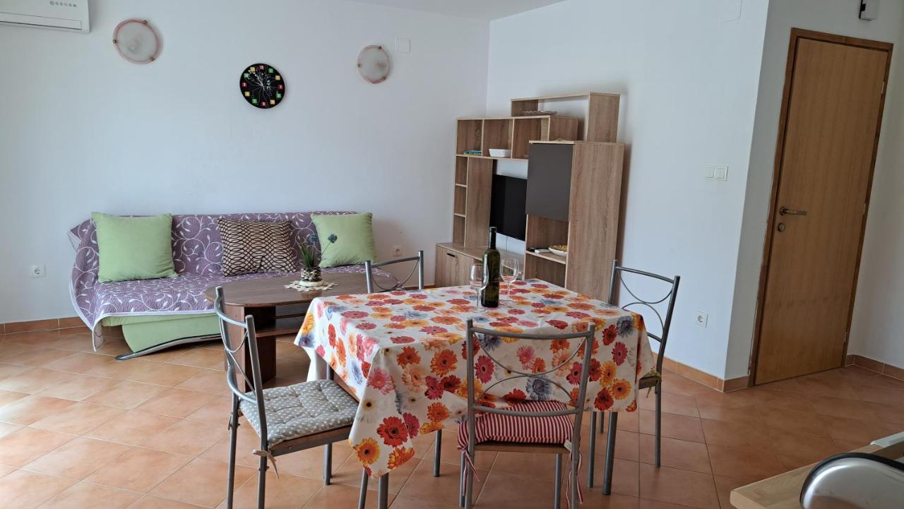 Cozy Apartments Baska Luaran gambar