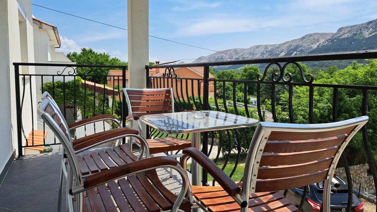 Cozy Apartments Baska Luaran gambar