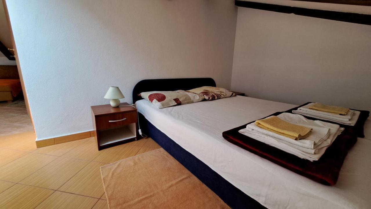 Cozy Apartments Baska Luaran gambar