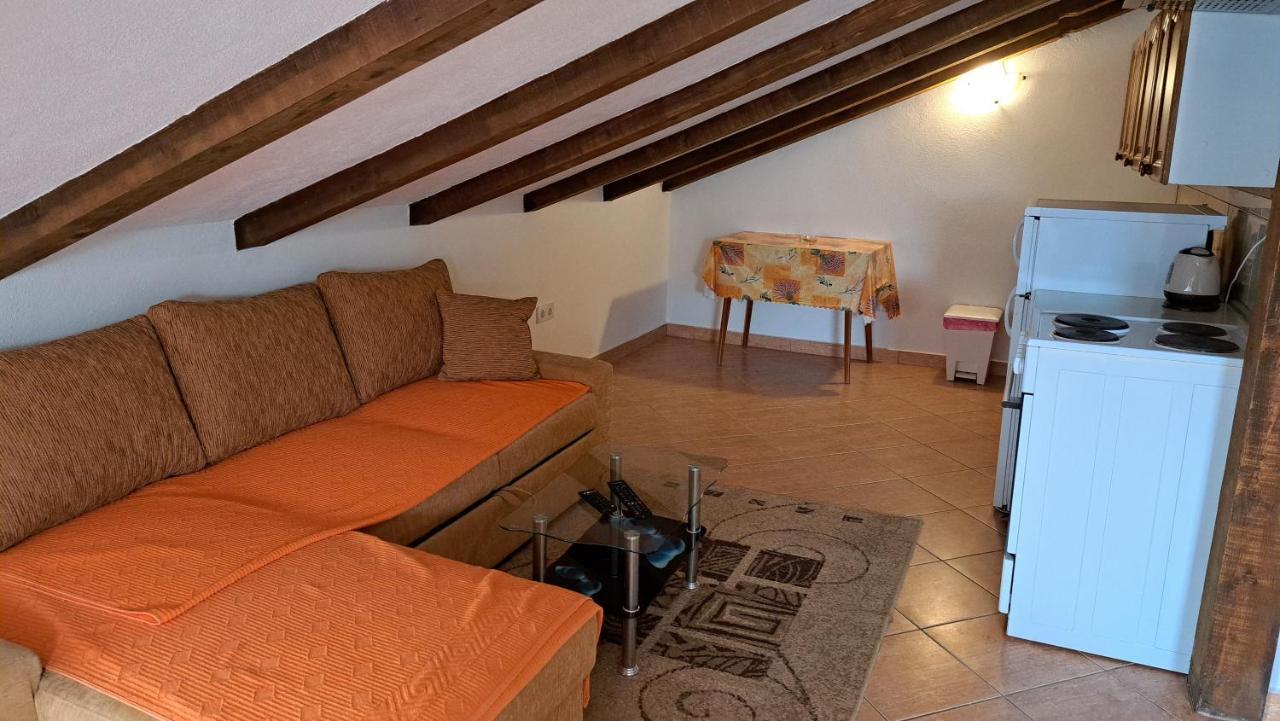 Cozy Apartments Baska Luaran gambar